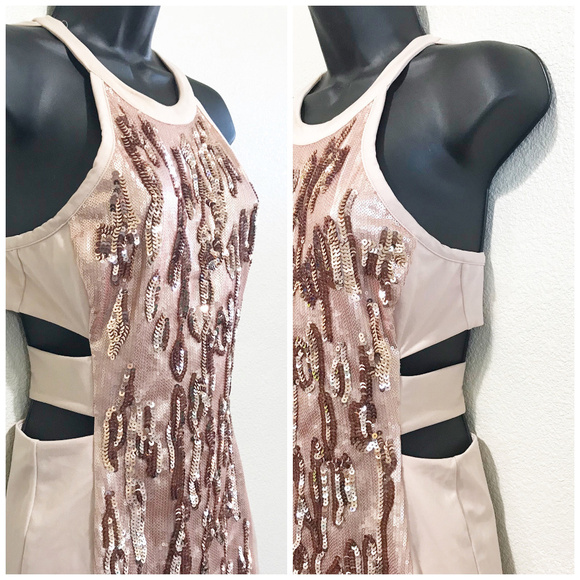 BEBE Nude gold sequin sexy cut out bodycon dress - Picture 4 of 8